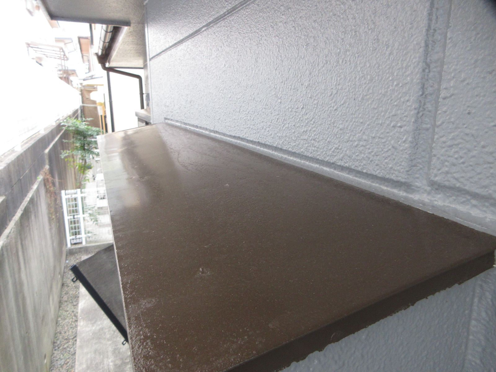 【和歌山市】　D様邸<br>『グレーカラーで統一された外壁と屋根がシックで素敵な仕上がりに…✧₊°』インテグラルコート塗布10